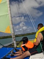 Explora el Mar de Siete Colores en San Andrés: Aventura en Catamarán y Kayak - Imagen 2