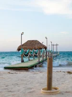Pasadía en Luxury Beach Club – Exclusividad y Relax en Islas del Rosario - Imagen 3