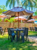 Pasadía en Luxury Beach Club – Exclusividad y Relax en Islas del Rosario - Imagen 12