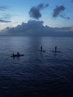 Experiencia Nocturna en Paddleboard – Aventura Mágica en San Andrés