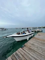 Lancha para 9 personas en San Andrés - Imagen 3